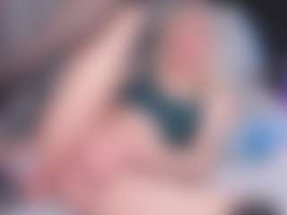 Iviirosse's Live Sex Cam Show