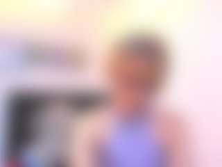 Iviirosse's Live Sex Cam Show