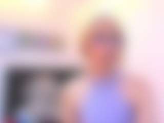 Iviirosse's Live Sex Cam Show