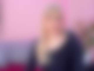 Iviirosse's Live Sex Cam Show
