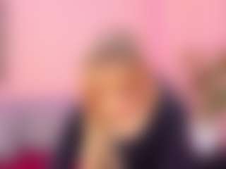 Iviirosse's Live Sex Cam Show