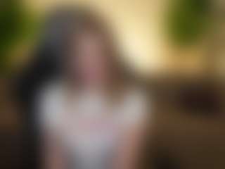 Live cam show with EllaSweet - Tattoos on Gym Cam Girls