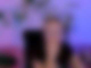 Live cam show with mona-cloud - Erotic Dance on Camsoda