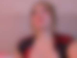 Live cam show with PatyLawrence - Spank on madthumbs