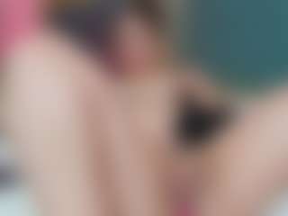 Live cam show with PatyLawrence - Twerk on Camsoda