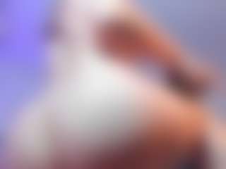 Live cam show with PatyLawrence - College on camwithhim.com