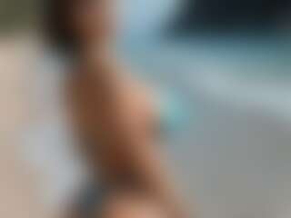Beaatriz's Live Sex Cam Show