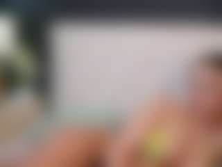 Live cam show with DaliaDiva - Tittyfuck on fapnchat