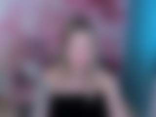 Live cam show with EmilyWalkers - Skinny MILF on camtv