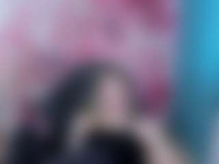 Live cam show with EmilyWalkers - Bikini on Dare Cams