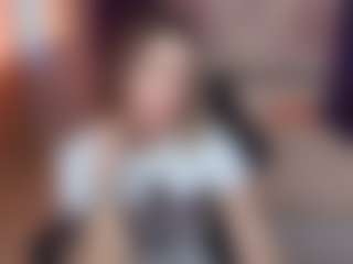 Live cam show with EmilyWalkers - Mature on Dolls Live