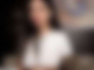 KiraBlackEyes's Live Sex Cam Show