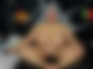 Live cam show with Oriana - Strip Red Hair on Dare Cams