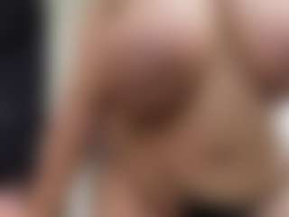 Live cam show with Oriana - Mature on thefappeningchat.com