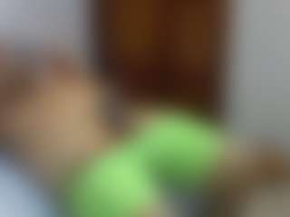 santi9745's Live Sex Cam Show