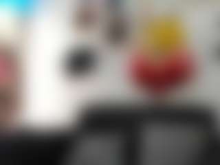 SarahJhonsonn's Live Sex Cam Show