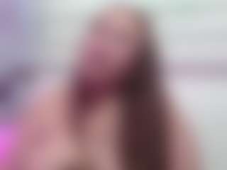 Live cam show with scarlettbooty - Mature on livesuperchat.net