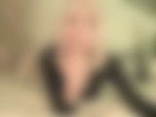 Live cam show with Zhally_Dee - Blonde Hair on Gym Cam Girls