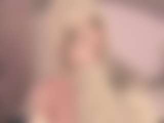 Live cam show with Hot little girl - Gamer on parknlotfishbdy