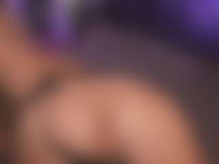 Live cam show with HelenCeccile - Pregnant on fuklive.com