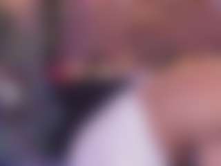 HelenCeccile's Live Sex Cam Show