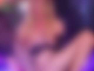 HelenCeccile's Live Sex Cam Show