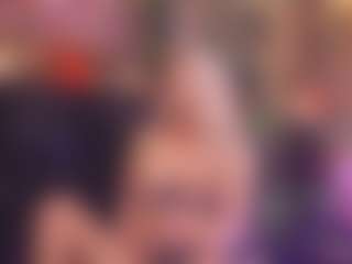 Live cam show with HelenCeccile - Solo on livesuperchat.net