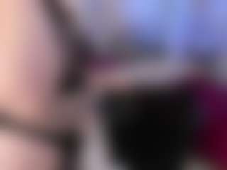 martiinaguzman's Live Sex Cam Show