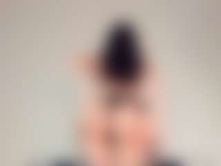 Live cam show with Monika - Average on madthumbs