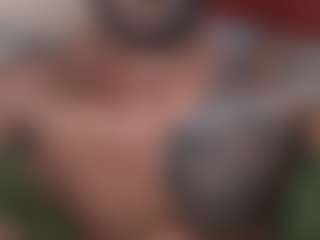 Live cam show with moodym8 - Bear on crypto-cams