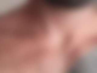Live cam show with moodym8 - Arabic on milfzrlive.com