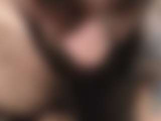Live cam show with moodym8 - Tattoos on Streamer API
