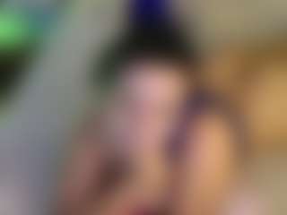 Carolina fox's Live Sex Cam Show