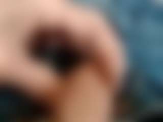 ffiranek89's Live Sex Cam Show