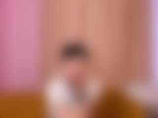 GloriaLarrson's Live Sex Cam Show