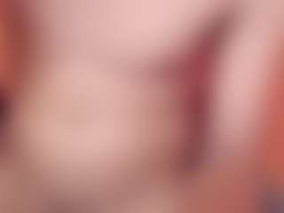 Live cam show with KalliLinux - Portuguese on liverealitysex.com
