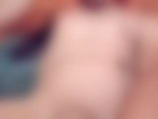 Live cam show with KalliLinux - Dutch on camgirlchat.live