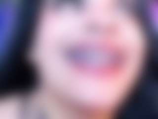 Live cam show with April-Kershaw - Interactive on MyBangCams