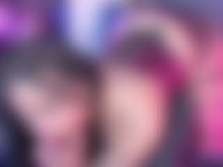 Live cam show with April-Kershaw - Interactive on Milfs Live