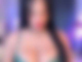 Live cam show with April-Kershaw - Anal on slutload