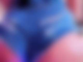 April-Kershaw's Live Sex Cam Show