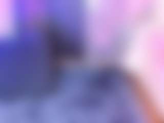 Live cam show with April-Kershaw - College Curvy on hotwifechat.live