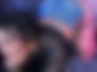 Live cam show with April-Kershaw - Anal on eurowanks.com