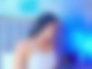 Ava777 MILF webcam performer live streaming