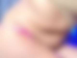 Ava777's Live Sex Cam Show