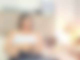 Live cam show with Ava777 - Average on CamwithHer