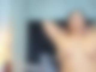 Ava777's Live Sex Cam Show