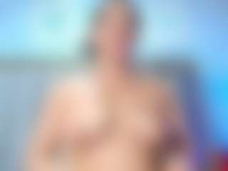 Ava777's Live Sex Cam Show