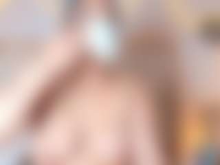 Ava777's Live Sex Cam Show