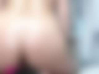 Show live cam dengan Ava777 - Upskirt di Camsoda